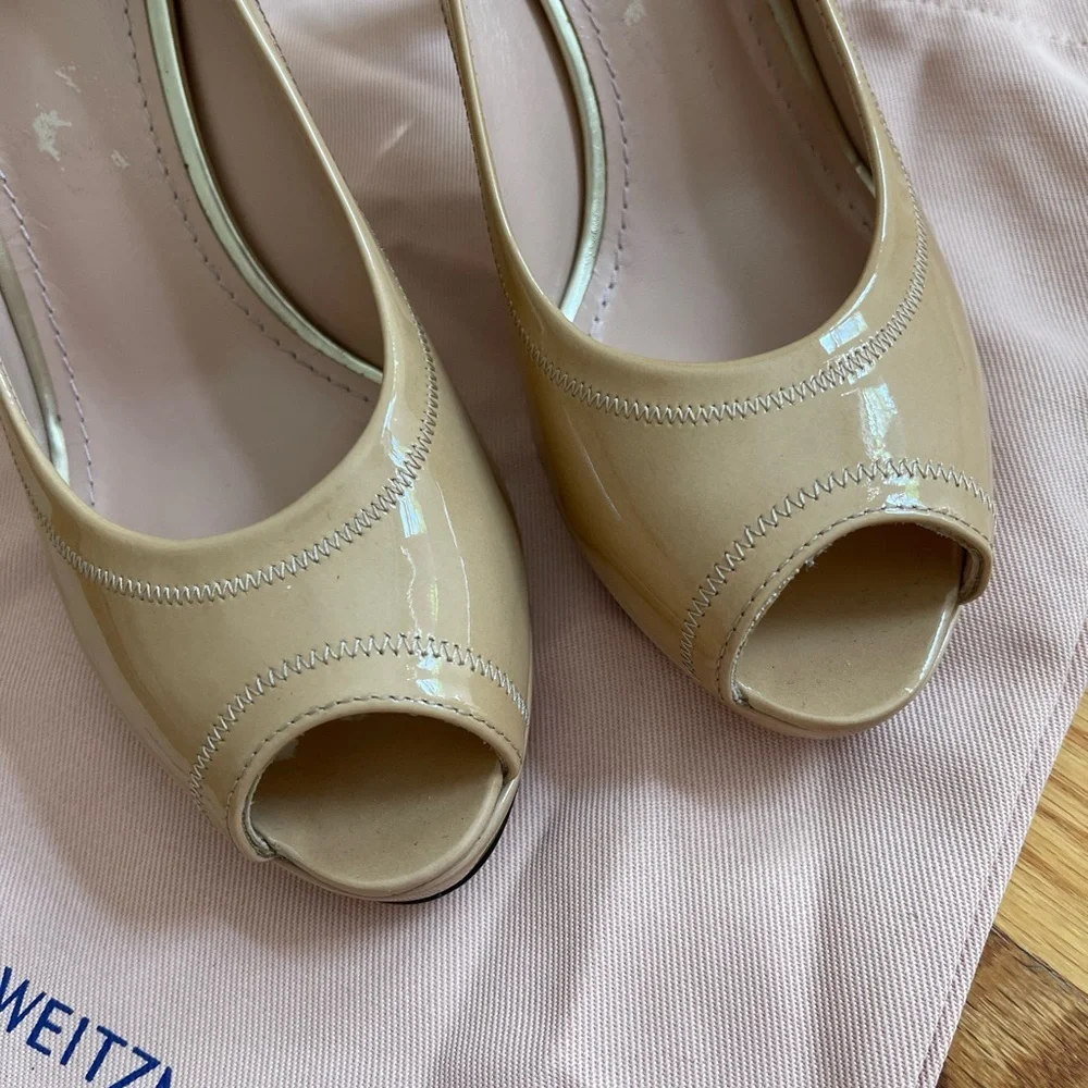 Stuart Weitzman Nude Patent Leather Open Toe Heels size 6 - Picture 13 of 13